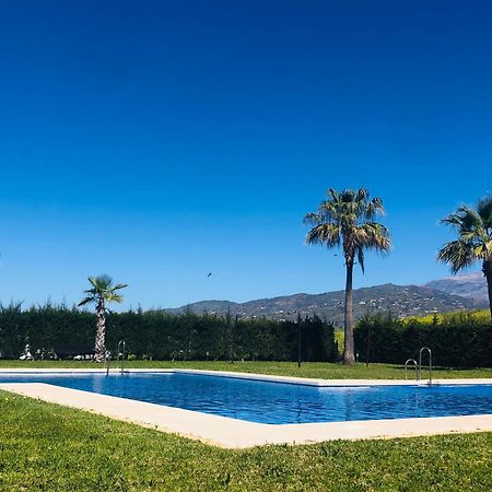 Casa Lozano Golf And Beach Caleta De Velez Luaran gambar